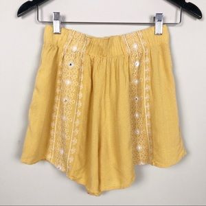 American Eagle Outfitters Yellow Embroidered Short